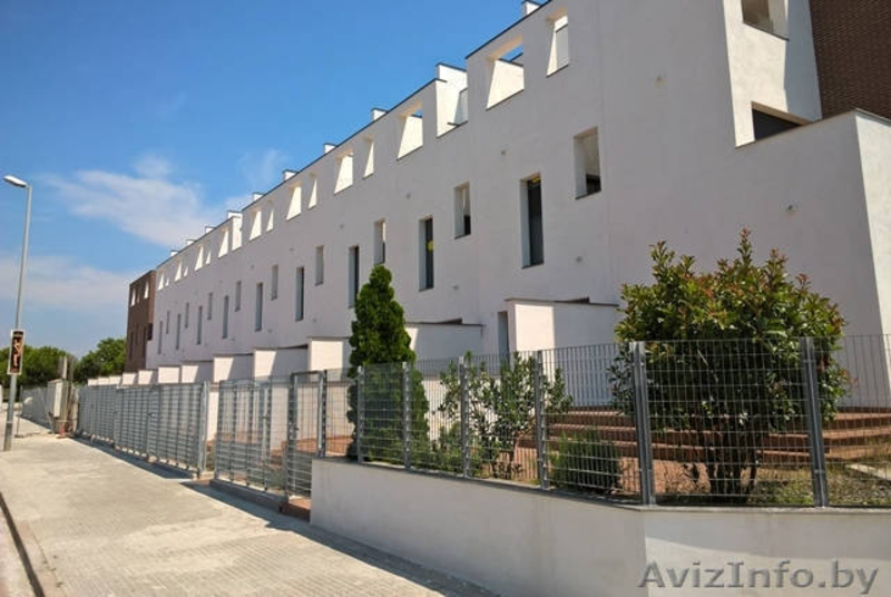 Новые таунхаусы на побережье под Барселоной - Изображение #7, Объявление #1471701