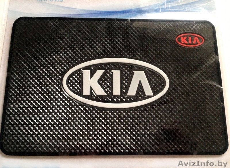 НЕСКОЛЬЗЯЩИЕ КОВРИКИ на приборную панель (торпеду) с ЛОГОТИПОМ марки автомобиля - Изображение #11, Объявление #1483088