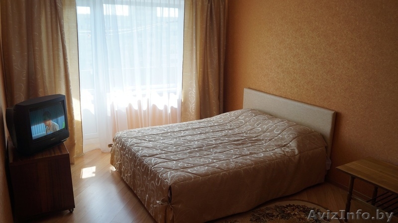 Сдаю уютную 1-комнатную квартиру с большой кроватью. Быстрый Wi-Fi. - Изображение #1, Объявление #1485966