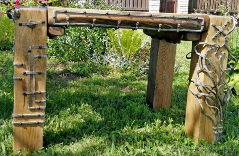 Дубовый столик с декором из металла.  - Изображение #6, Объявление #1484084