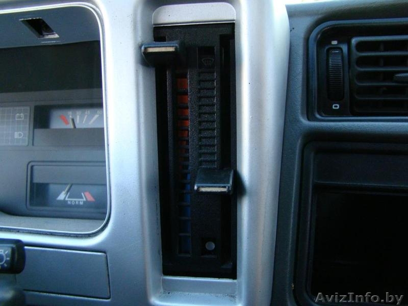 Автомобиль Ford Sierra 1.8 - Изображение #5, Объявление #1505346