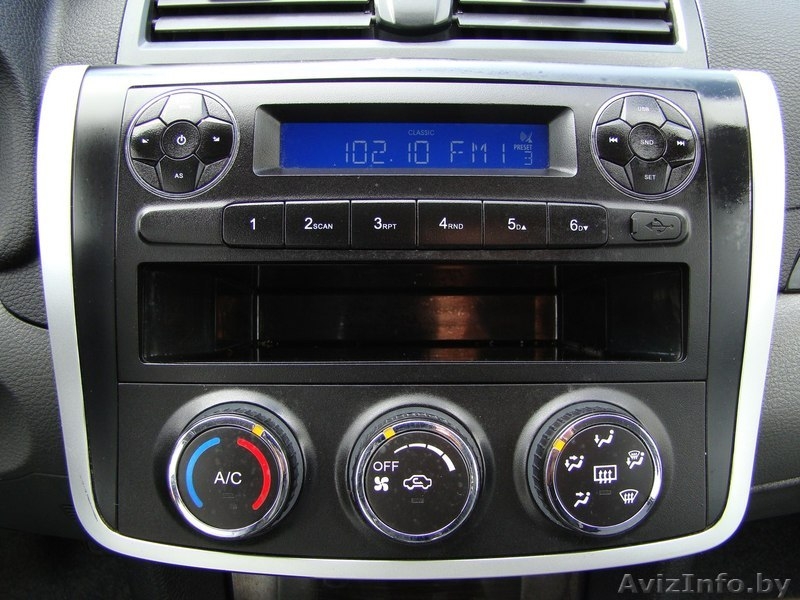 Экономичный семейный Zotye Z300 - Изображение #6, Объявление #1506410