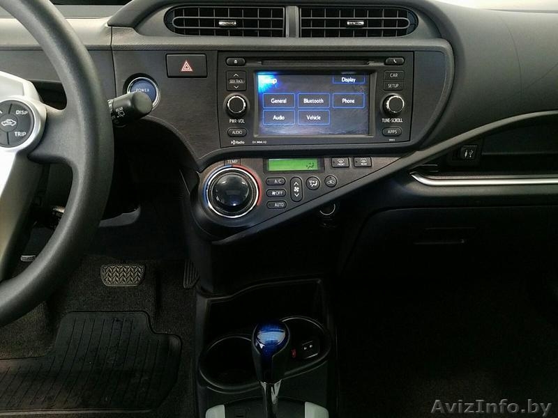Автомобиль-гибрид Тoyota Prius C - Изображение #12, Объявление #1550059