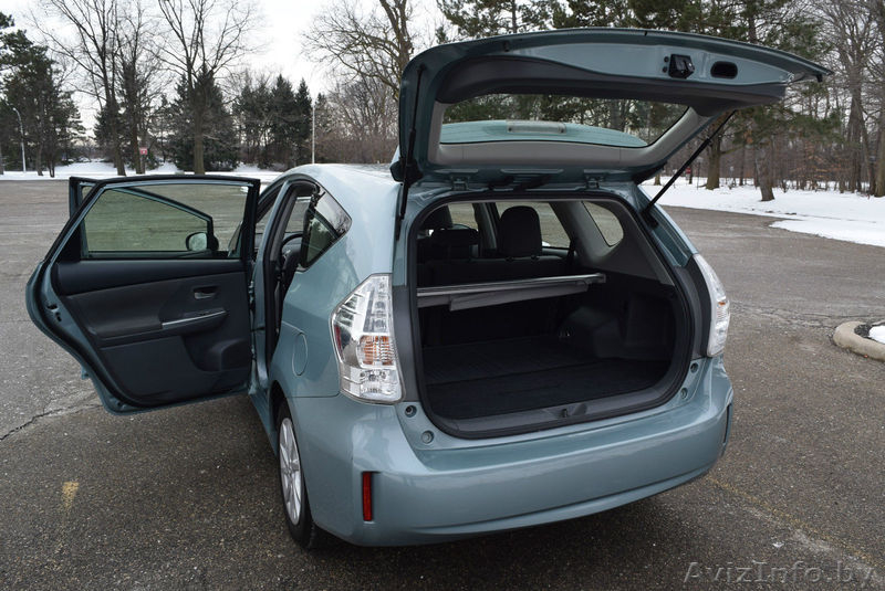 Автомобиль Тoyota Prius V - Изображение #10, Объявление #1550066