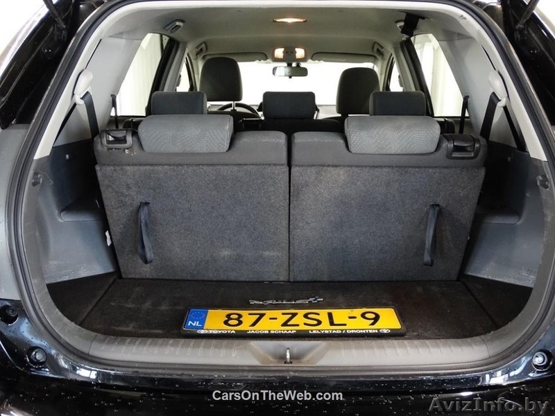 Гибрид Тoyota Prius V из Европы. - Изображение #4, Объявление #1550073