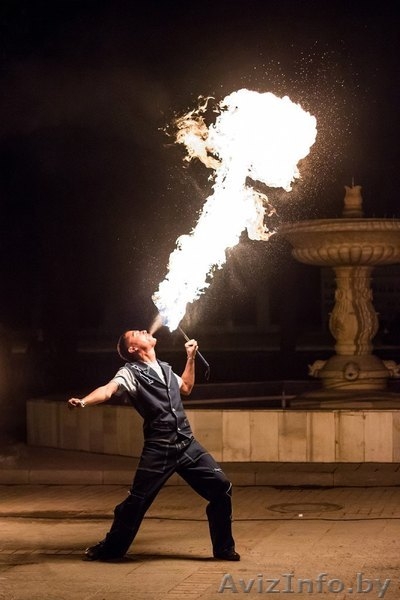 Ведущий и ди-джей на новогодний корпоратив бумажная вечеринка в подарок. - Изображение #3, Объявление #1640881