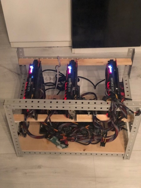 Майнинг ферма на 3 видеокарты - MSI GTX 1080TI Gaming 11 GB - Изображение #3, Объявление #1654928