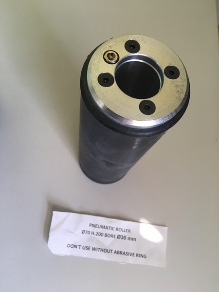 20-29-601   Пневматический шлифовальный ролик  WOODLAND MACHINERY (новый) - Изображение #2, Объявление #1670278