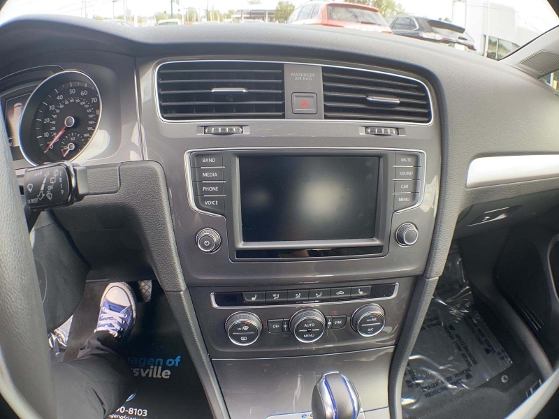 Volkswagen, e-Golf SE, 2016 - Изображение #4, Объявление #1685526