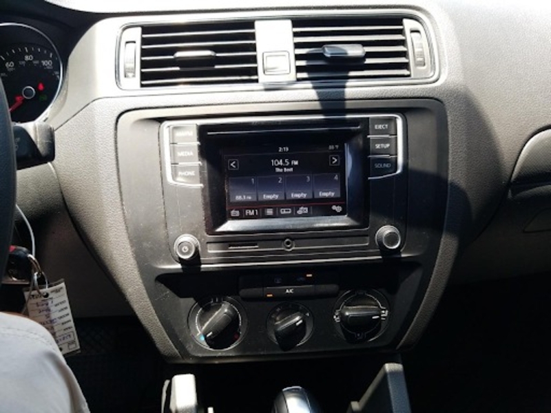 Volkswagen, Jetta Sedan 1.4 TS, 2016 - Изображение #4, Объявление #1686026