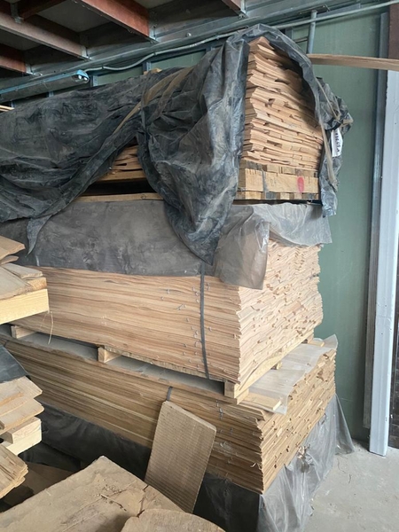 Строганный шпон из дуба, бука, ясеня, клена, акации, капового карагача. - Изображение #3, Объявление #1728515