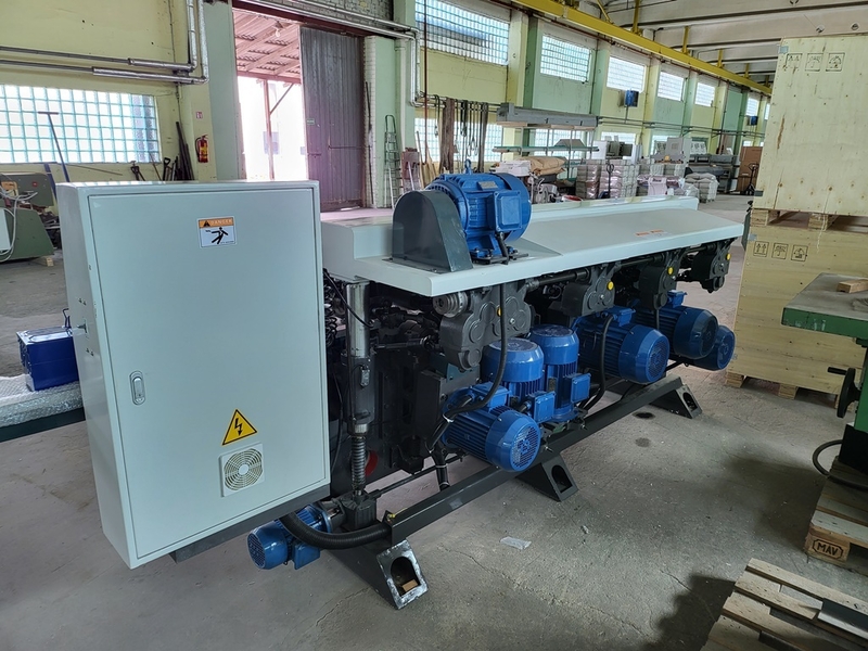 21-16-   Четырёхсторонний строгальный станок WOODLAND MACHINERY  (новый) - Изображение #3, Объявление #1732094