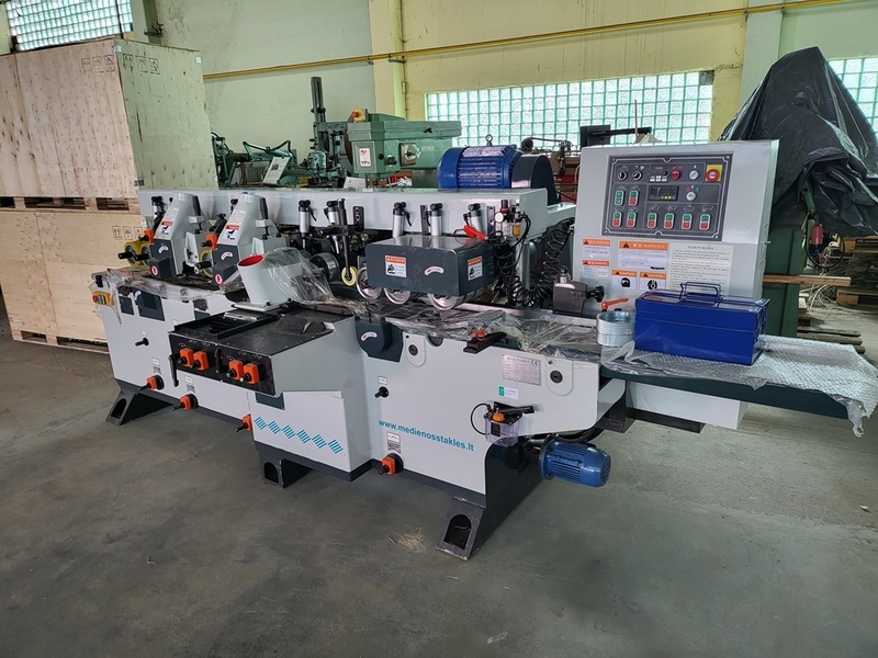 21-16-   Четырёхсторонний строгальный станок WOODLAND MACHINERY  (новый) - Изображение #4, Объявление #1732094